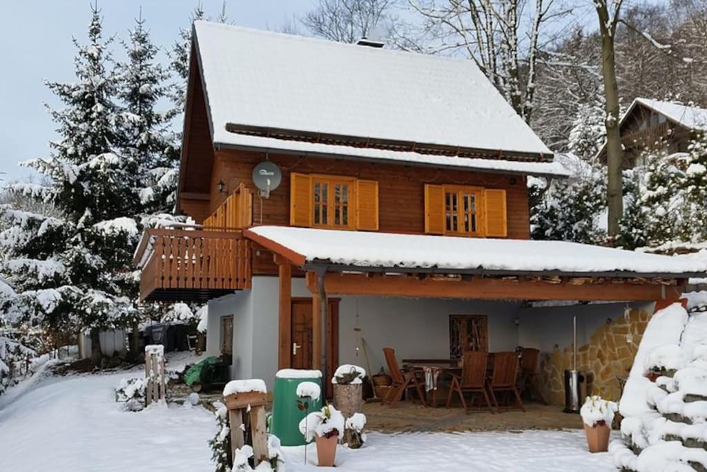 Ferienhaus Sonnenblick Entspannung Mit Sauna Kamin Und Balkon Sonneberg Dış mekan fotoğraf