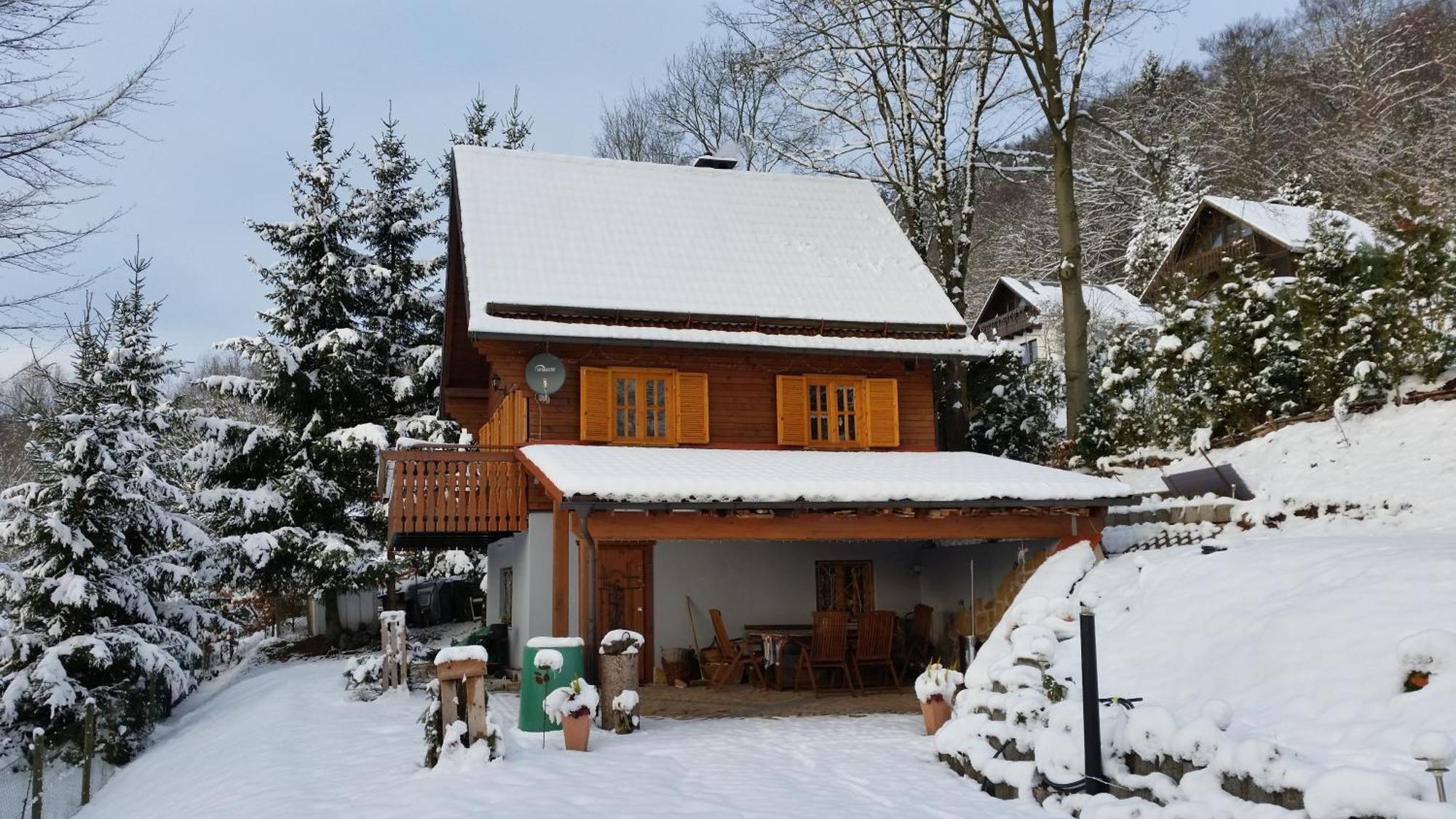 Ferienhaus Sonnenblick Entspannung Mit Sauna Kamin Und Balkon Sonneberg Dış mekan fotoğraf